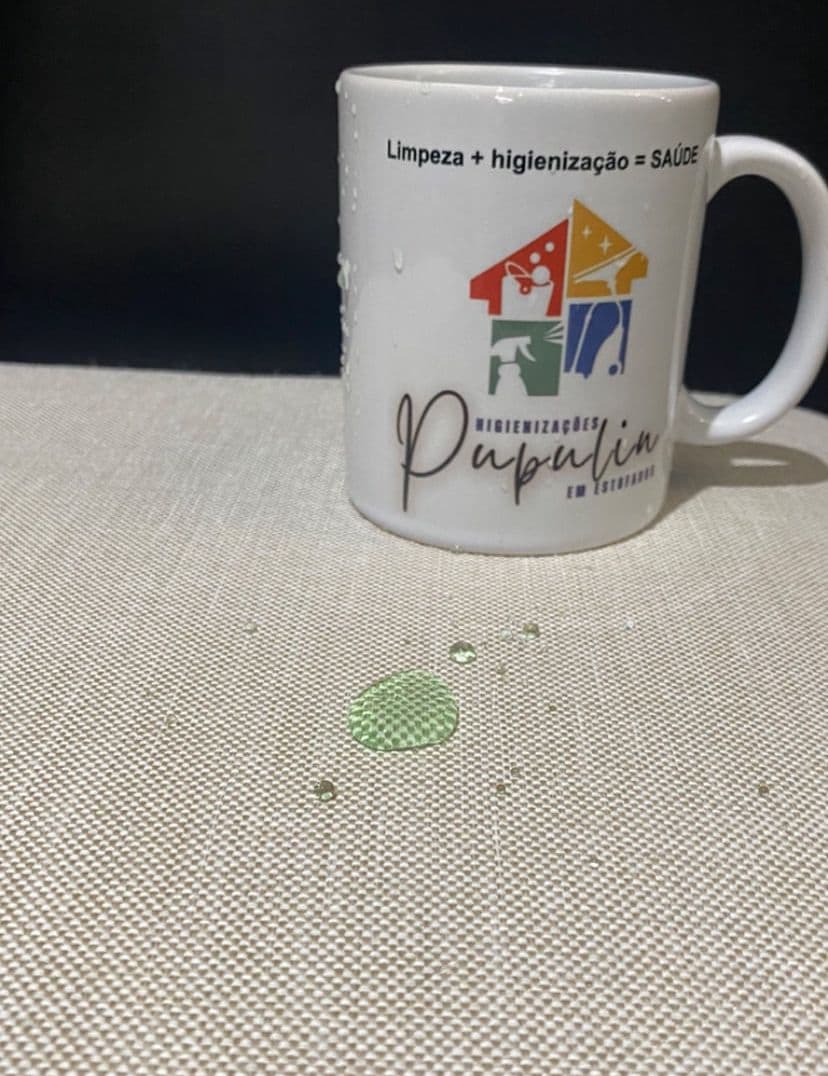 Teste de impermeabilização de estofado